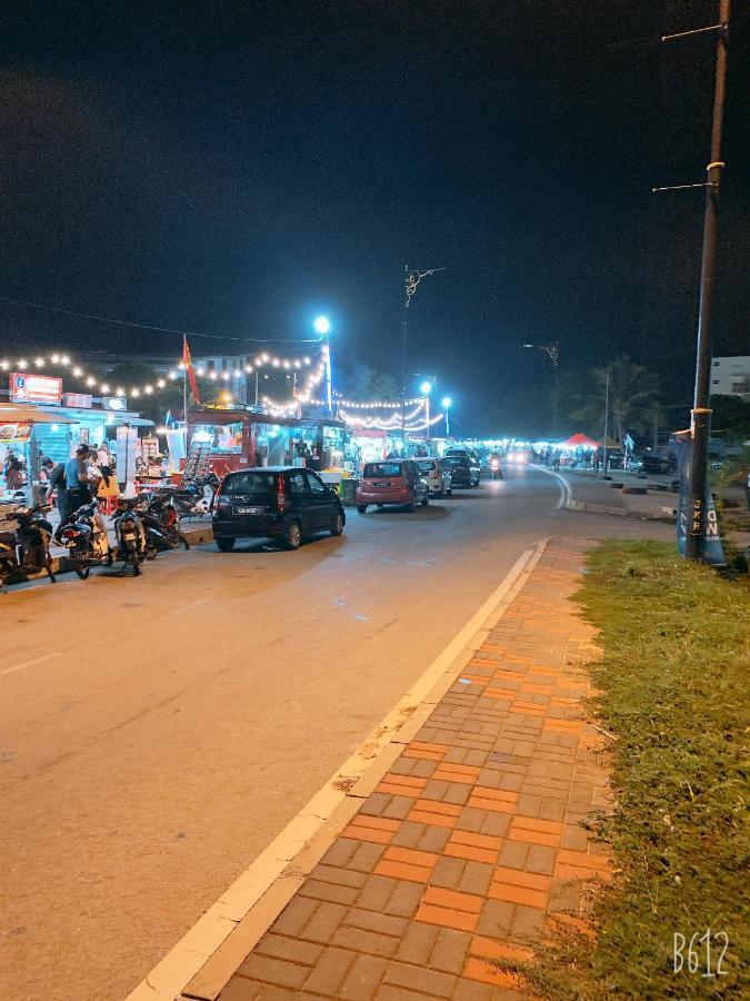 Dhania Cenang Beach Resort Pantai Cenang  Exterior foto