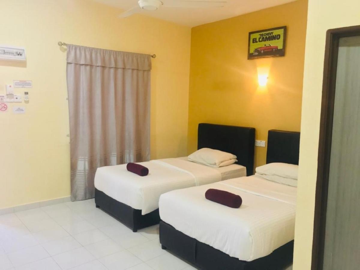 Dhania Cenang Beach Resort Pantai Cenang  Exterior foto